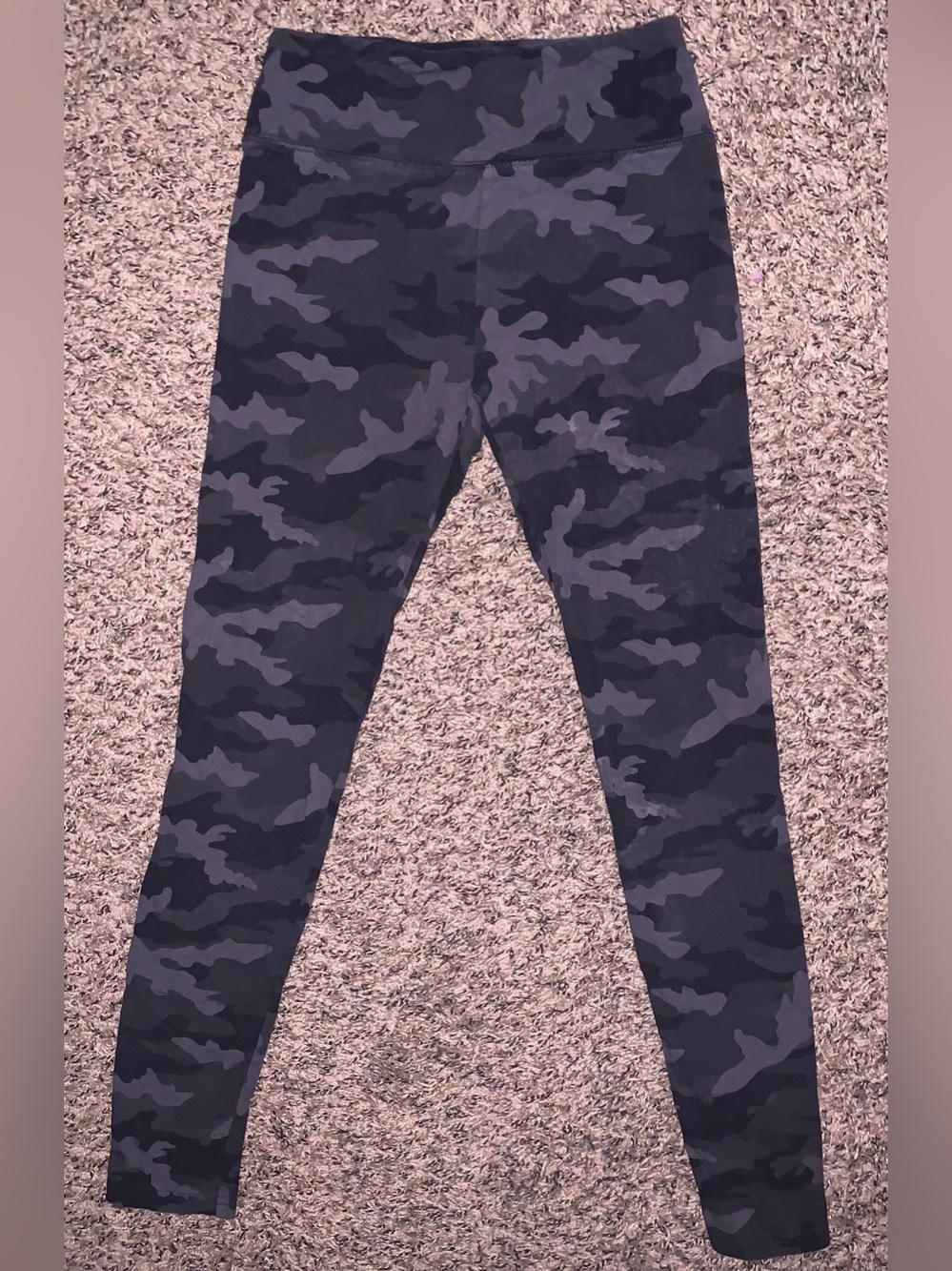 wild fable Black & Gray Camo Leggings